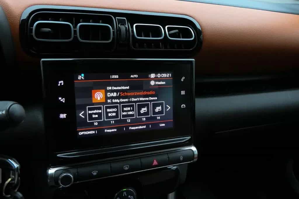 Citroën C3 Aircross Shine*Automatik* 1 Hand* 02/2019-photo-18