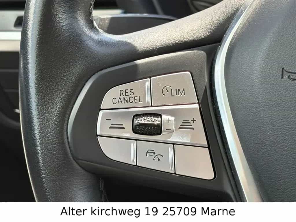 BMW X3 xDrive 30i xLine LED NAVI PDC SHZ TÜV 1HAND 02/2021-photo-17