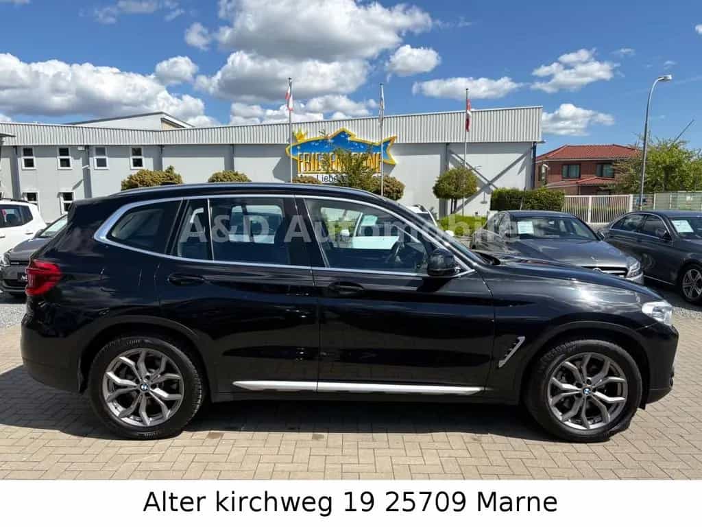 BMW X3 xDrive 30i xLine LED NAVI PDC SHZ TÜV 1HAND 02/2021-photo-3