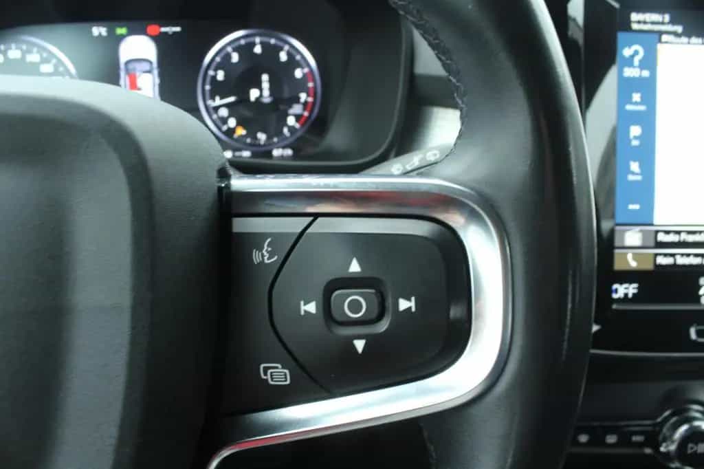 Volvo XC40 AUTOM KAMERA NAVI NETTO - 13.899€ #867 09/2021-photo-10