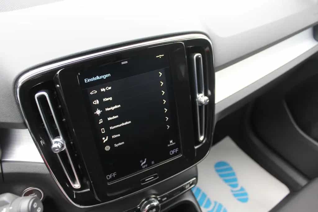 Volvo XC40 AUTOM KAMERA NAVI NETTO - 13.899€ #867 09/2021-photo-20