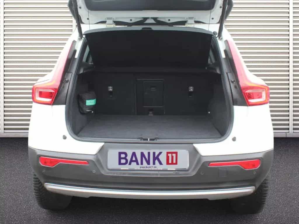 Volvo XC40 AUTOM KAMERA NAVI NETTO - 13.899€ #867 09/2021-photo-32