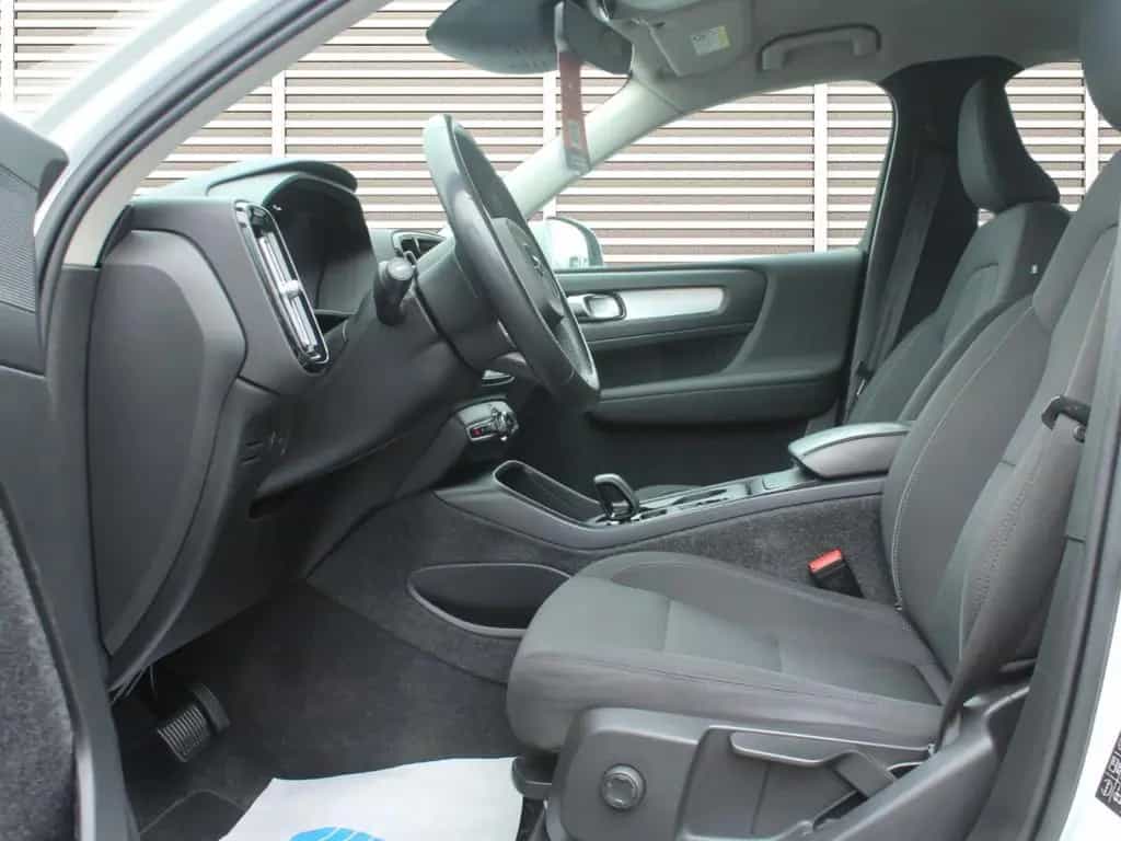 Volvo XC40 AUTOM KAMERA NAVI NETTO - 13.899€ #867 09/2021-photo-34