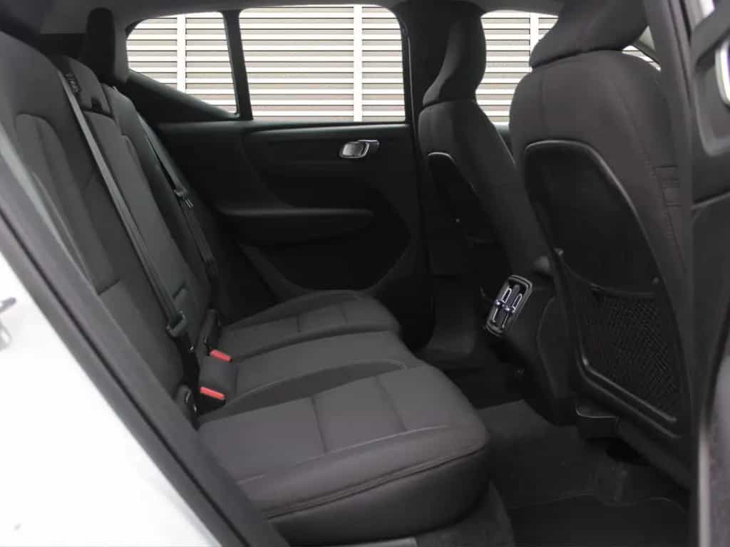 Volvo XC40 AUTOM KAMERA NAVI NETTO - 13.899€ #867 09/2021-photo-38