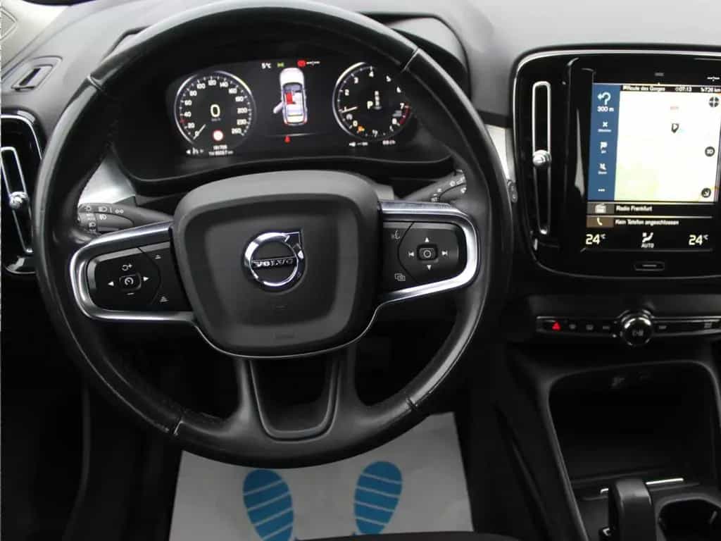 Volvo XC40 AUTOM KAMERA NAVI NETTO - 13.899€ #867 09/2021-photo-42