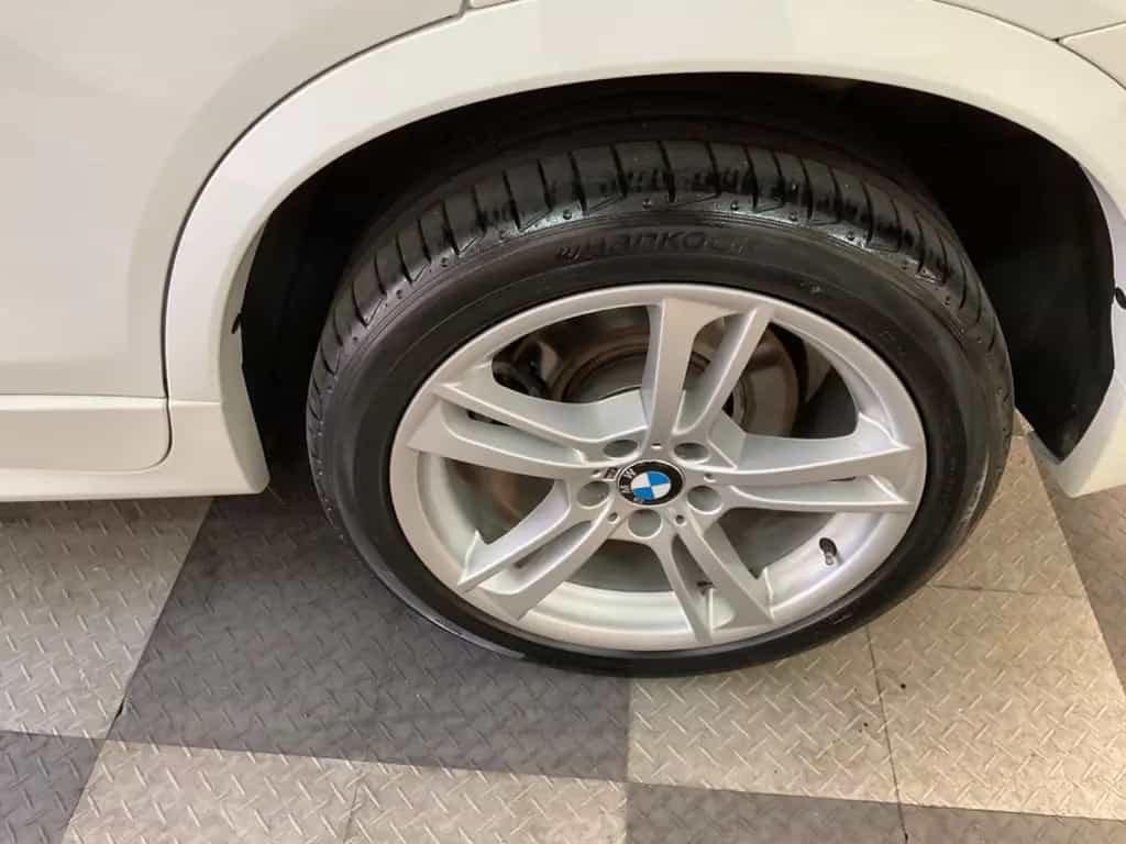 BMW X3 03/2014-photo-9