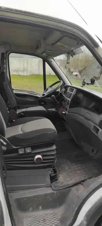 Iveco Daily 35s18sv 01/2010-photo-10