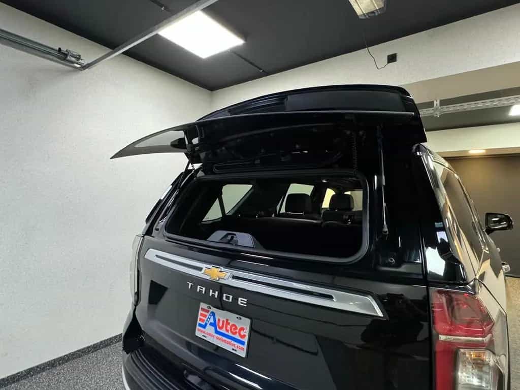 Chevrolet Tahoe 6.2 ECOTEC HIGH COUNTRY 4x4-HUD-PANO 01/2023-photo-22