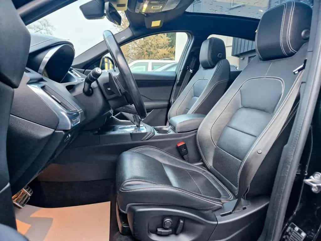 Jaguar E-Pace P300 R-Dynamic SE AWD 07/2020-photo-9