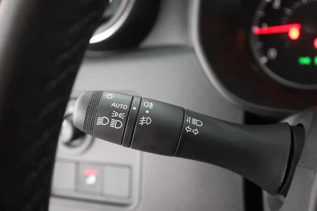 Dacia Duster 1.3 TCe 150 Prestige LED Navi Totwinkel 01/2022-photo-17