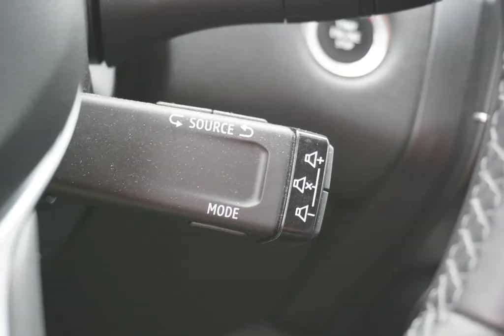 Renault Captur II 1.0 TCe 100 Navi LED PDC DAB Tempomat 12/2020-photo-17
