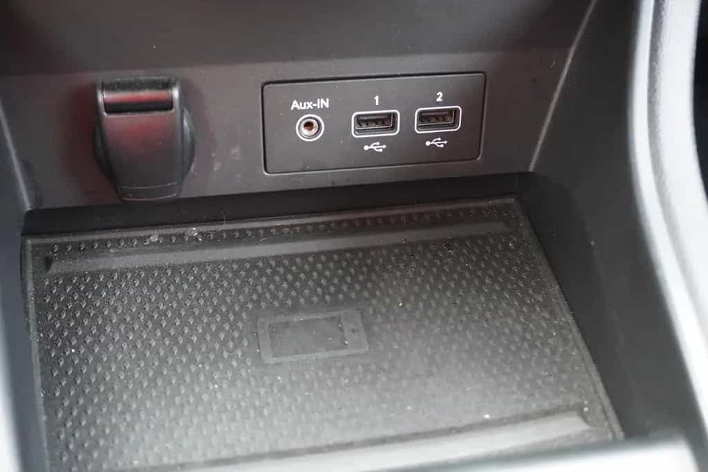 Renault Captur II 1.0 TCe 100 Navi LED PDC DAB Tempomat 12/2020-photo-25