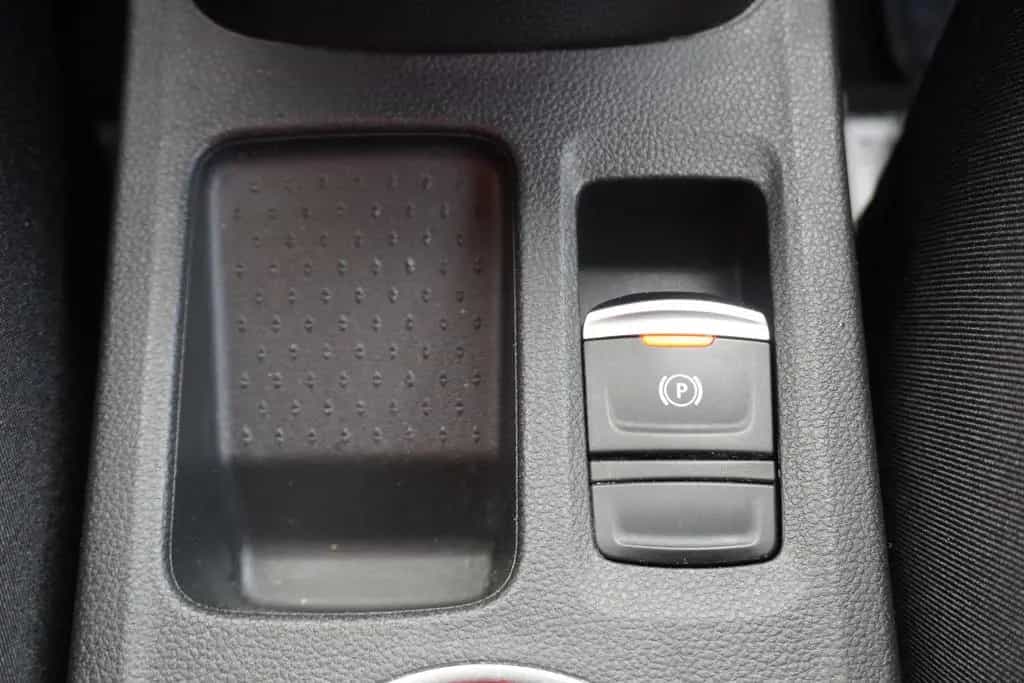 Renault Captur II 1.0 TCe 100 Navi LED PDC DAB Tempomat 12/2020-photo-26