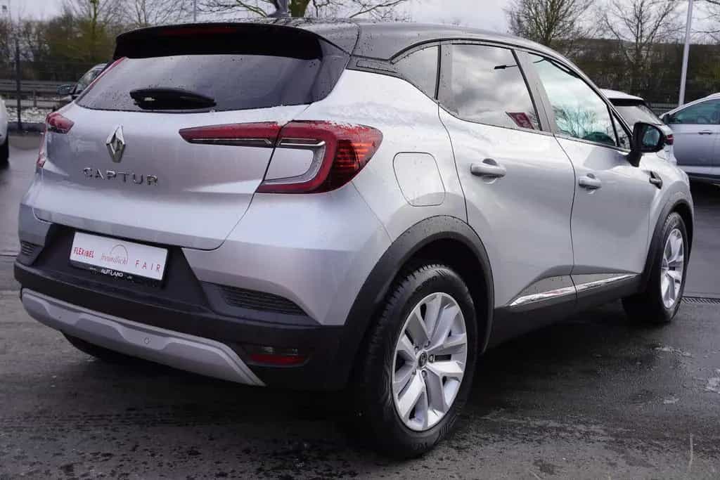 Renault Captur II 1.0 TCe 100 Navi LED PDC DAB Tempomat 12/2020-photo-3