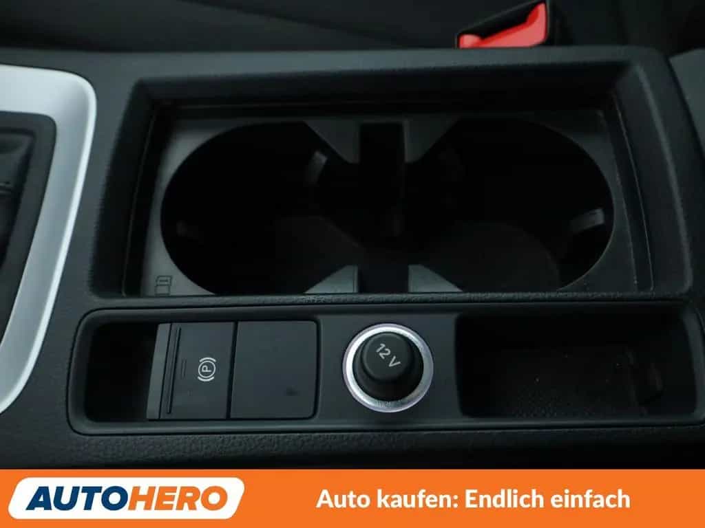 Audi Q3 35 TFSI Aut.*LED*PDC*SHZ*KLIMA* 07/2019-photo-26