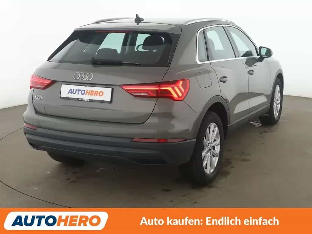 Audi Q3 35 TFSI Aut.*LED*PDC*SHZ*KLIMA* 07/2019-photo-5