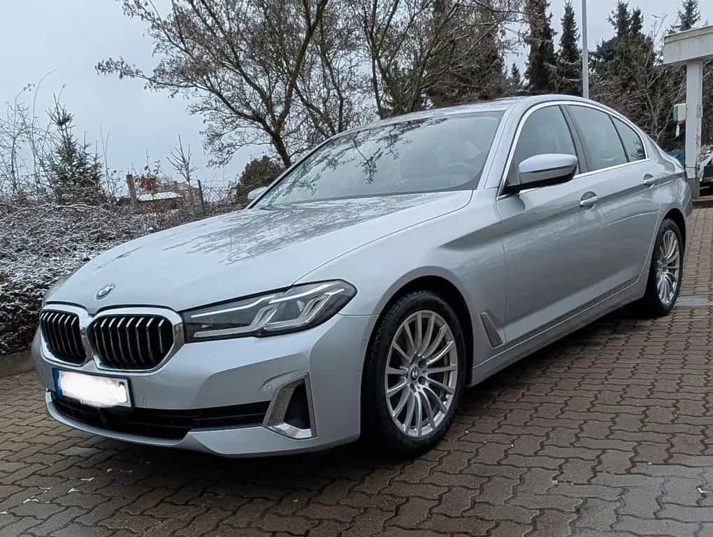 BMW 5 Series 520d - Luxury line facelift voll. 08/2020-photo-4