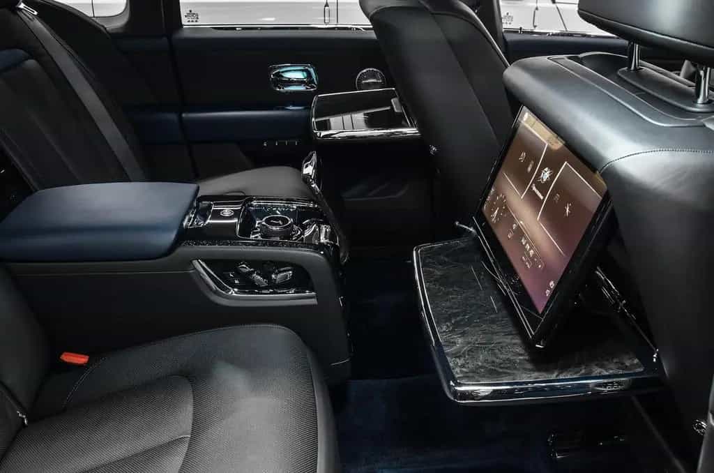 Rolls-Royce Cullinan New,Four-seat version,R24 03/2022-photo-10