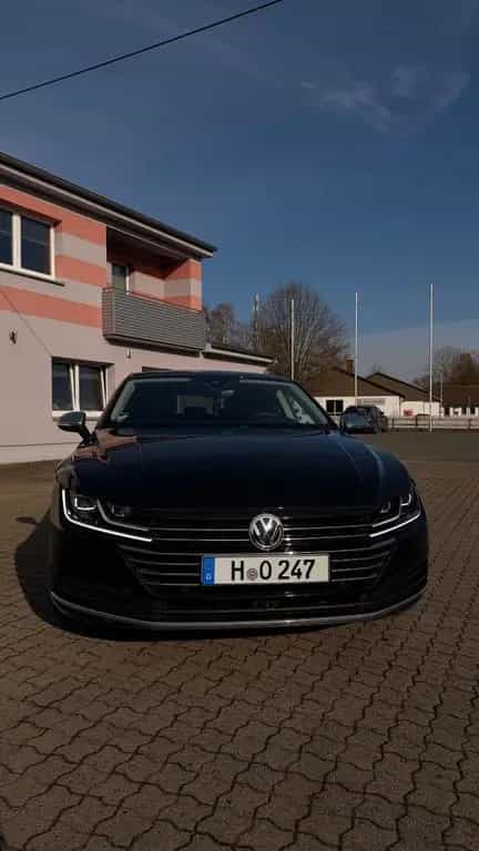 Volkswagen Arteon 2.0 TSI, Voll, Service NEU 04/2018-photo-1