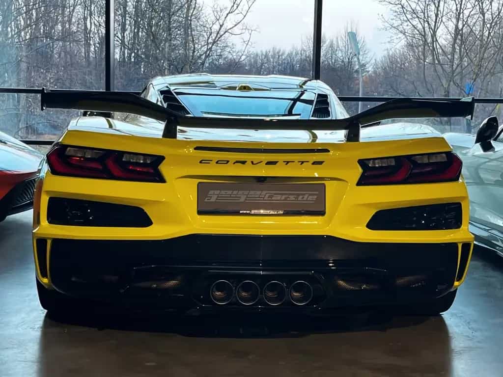 Corvette Z06 C8 Corvette Z06 Coupe Z07 Carbon-Sportauspuff-KW 03/2025-photo-0