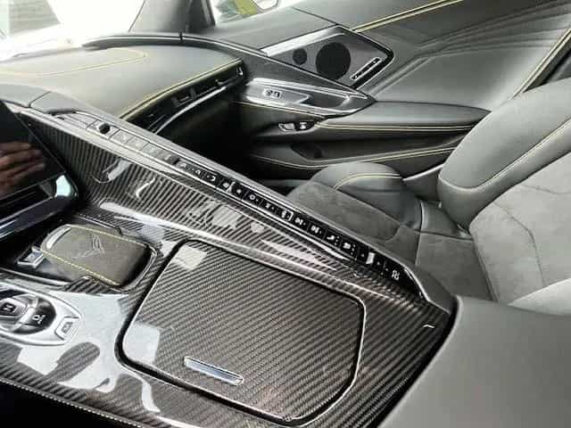 Corvette Z06 C8 Corvette Z06 Coupe Z07 Carbon-Sportauspuff-KW 03/2025-photo-15