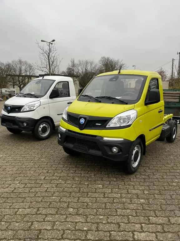 Piaggio Porter NP 6 MY2026, Koffer null-photo-10