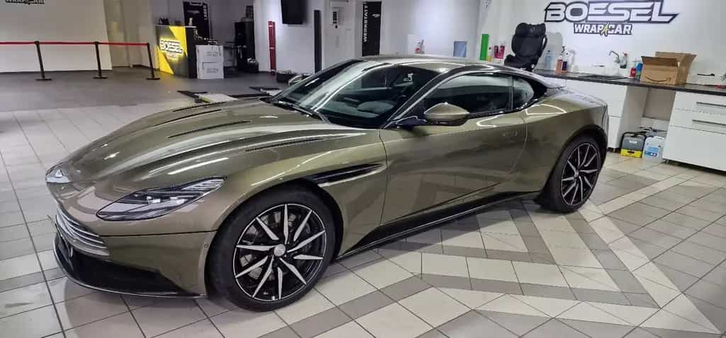 Aston Martin DB11 5.2 V12 - MwSt. netto 90.000€   TÜV/AU NEU 12/2017-photo-0
