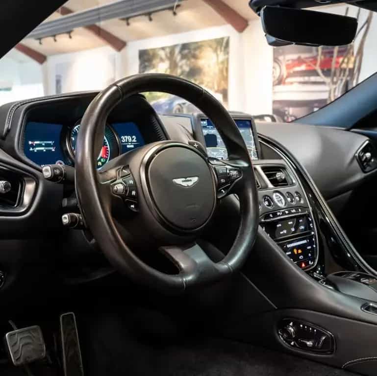 Aston Martin DB11 5.2 V12 - MwSt. netto 90.000€   TÜV/AU NEU 12/2017-photo-13