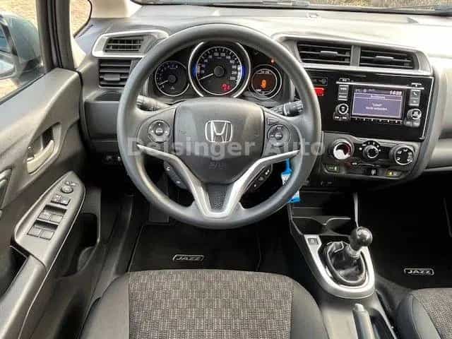 Honda Jazz Trend *Tempomat*Sitzheizung*Alu* 08/2017-photo-9