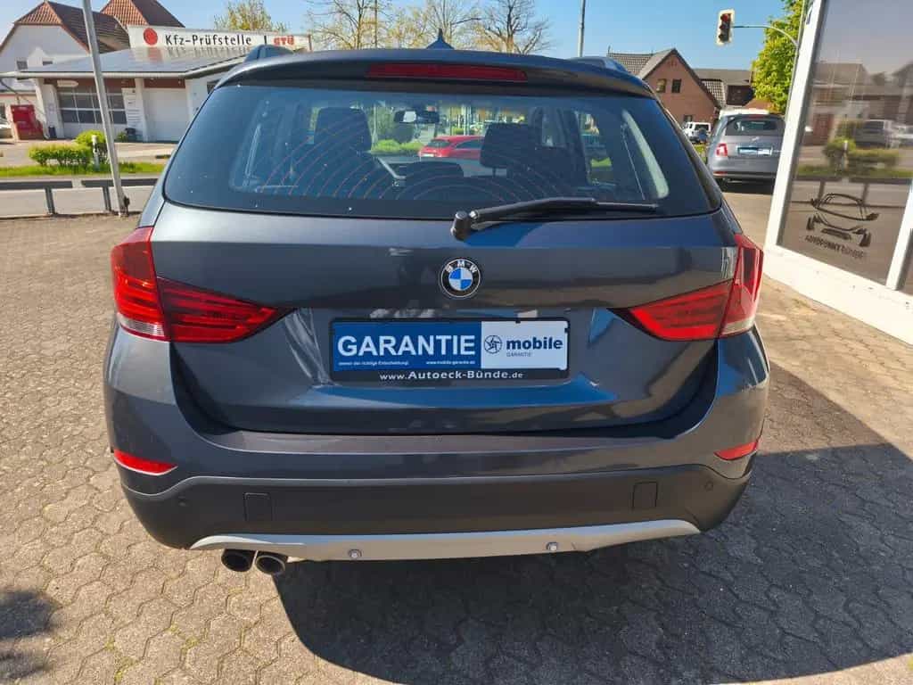 BMW X1 20i sDrive *Automatik*PDC*LED*SHZ*Grau* 09/2014-photo-15