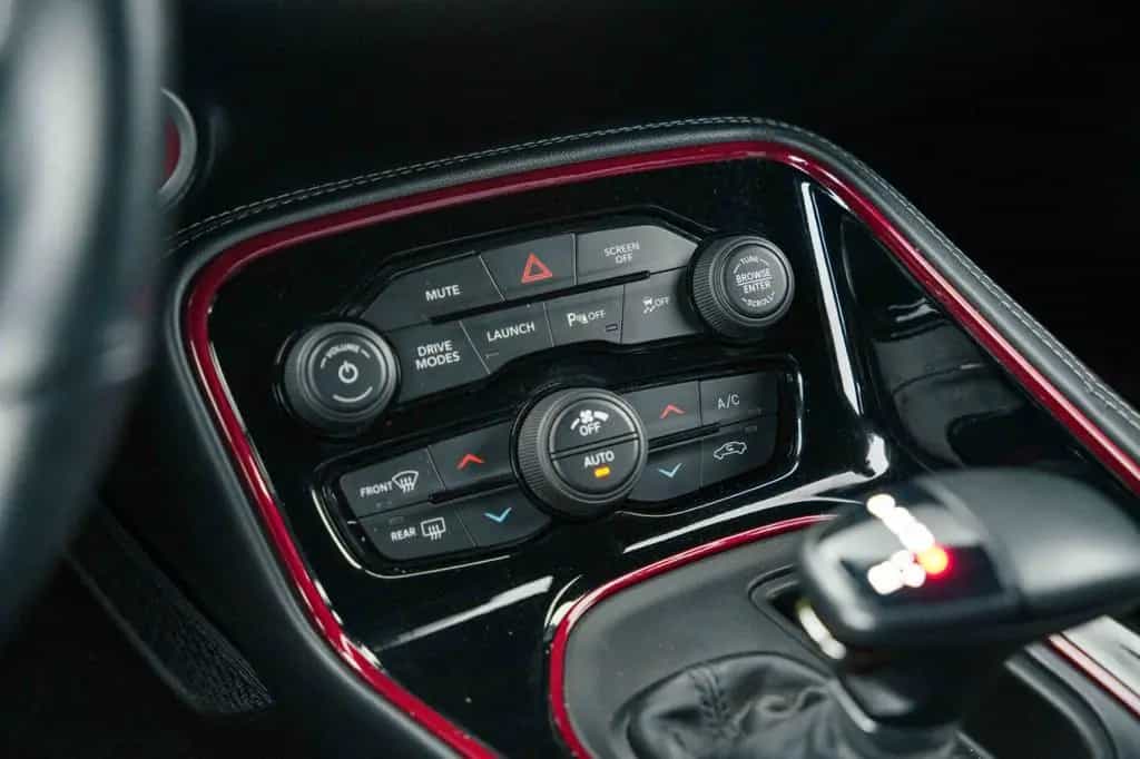 Dodge Challenger 6,4 SCAT PACK NAV ALPINE WIDEBODY 12/2021-photo-31