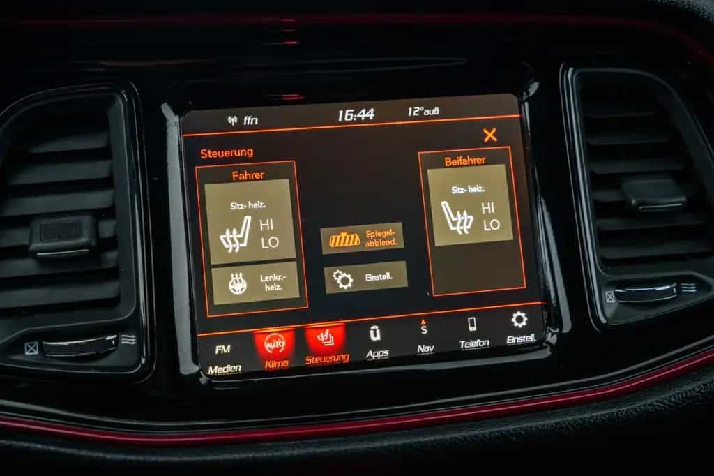 Dodge Challenger 6,4 SCAT PACK NAV ALPINE WIDEBODY 12/2021-photo-37
