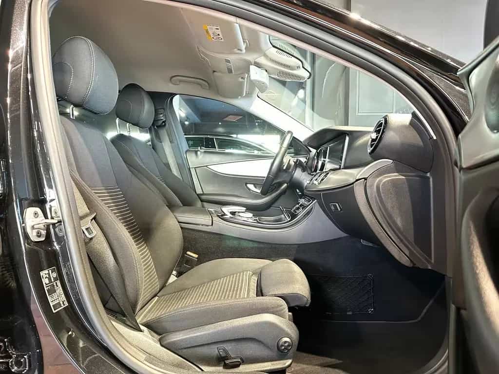 Mercedes-Benz E 220 LIMOUSINE AVANTGARDE DISTRONIC COMAND 360° 11/2020-photo-11