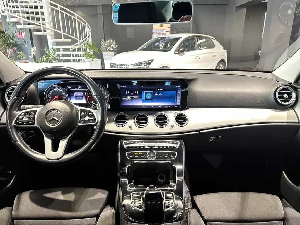 Mercedes-Benz E 220 LIMOUSINE AVANTGARDE DISTRONIC COMAND 360° 11/2020-photo-15
