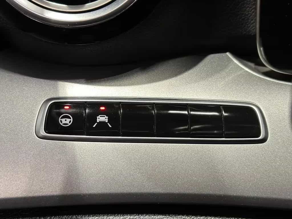 Mercedes-Benz E 220 LIMOUSINE AVANTGARDE DISTRONIC COMAND 360° 11/2020-photo-20
