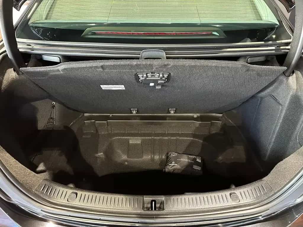 Mercedes-Benz E 220 LIMOUSINE AVANTGARDE DISTRONIC COMAND 360° 11/2020-photo-7