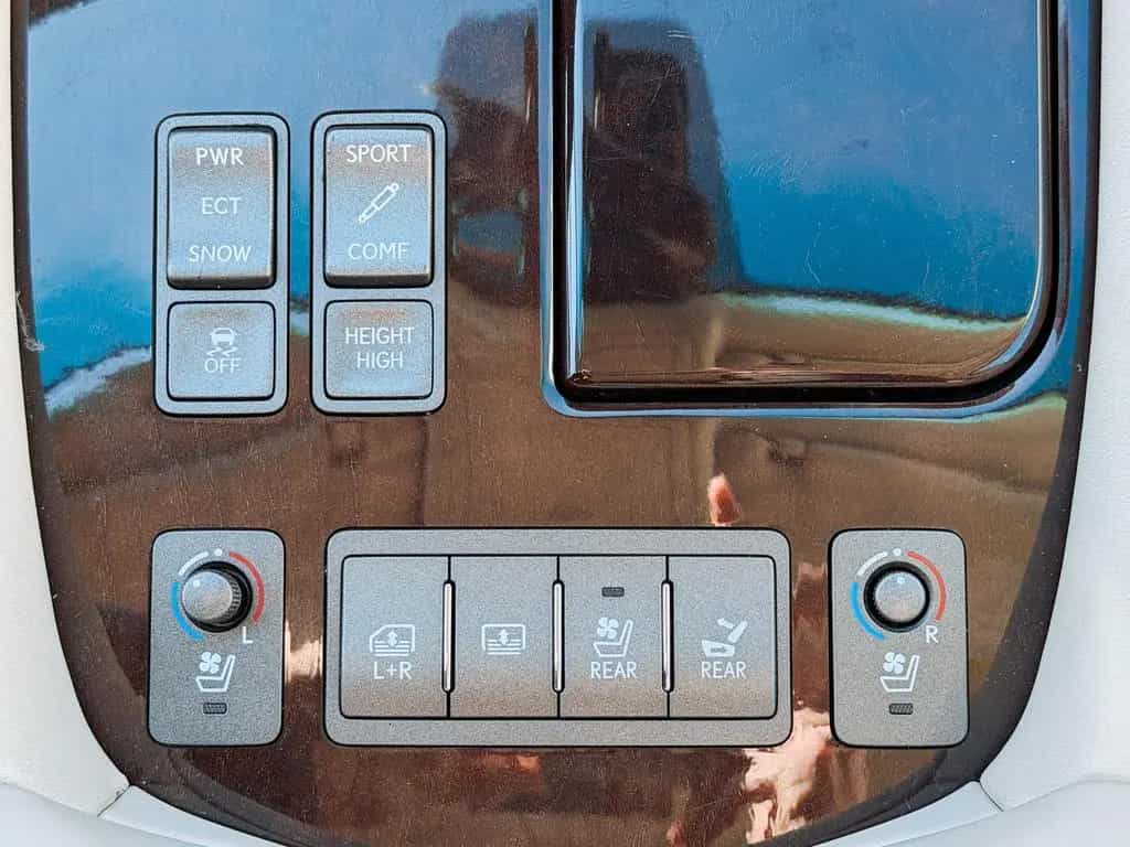 Lexus LS 460 V8 SoftClose*MarkLewinson*NAVI*TV*Fridge 12/2007-photo-5