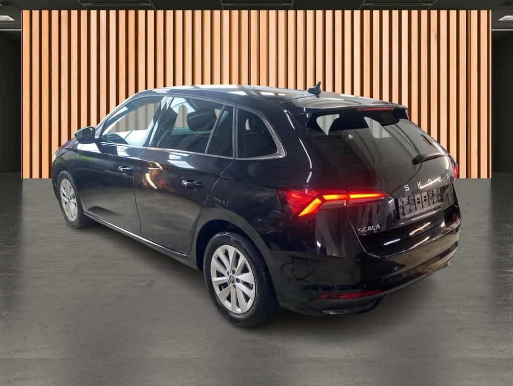 Skoda Scala 1.0 TSI Selection*Digital Cockpit*PDC*DAB+ 01/2025-photo-16