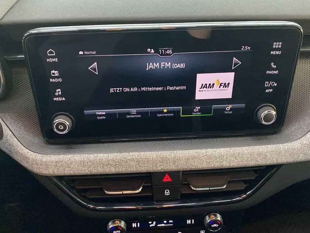 Skoda Scala 1.0 TSI Selection*Digital Cockpit*PDC*DAB+ 01/2025-photo-5