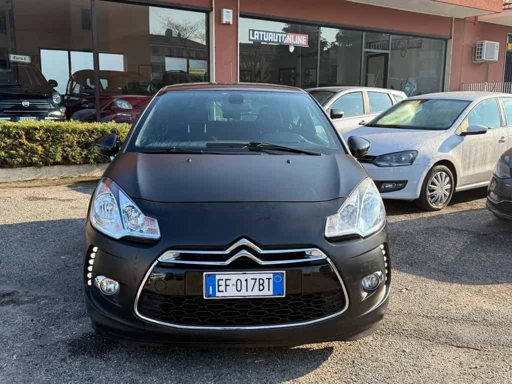 DS Automobiles DS3 Ds DS3 3 1.6 THP 155 Just Black 12/2010-photo-1