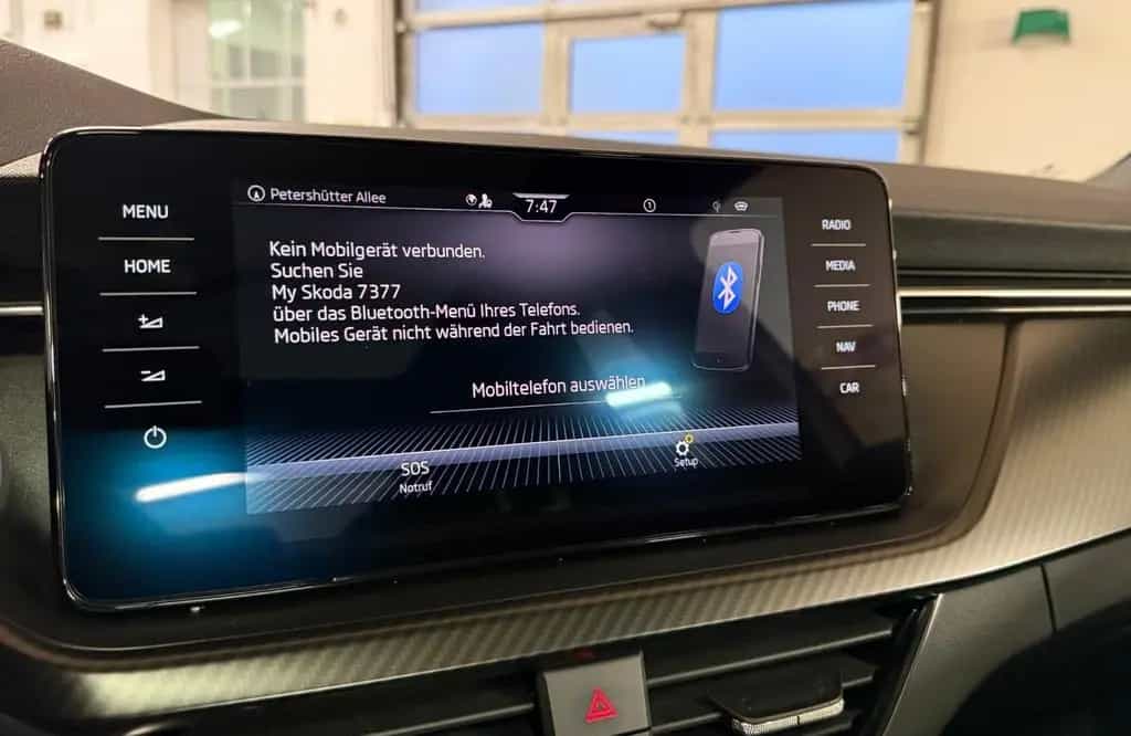 Skoda Kamiq 1.5 TSI Monte Carlo DSG LED Navi ACC Pano 01/2023-photo-21