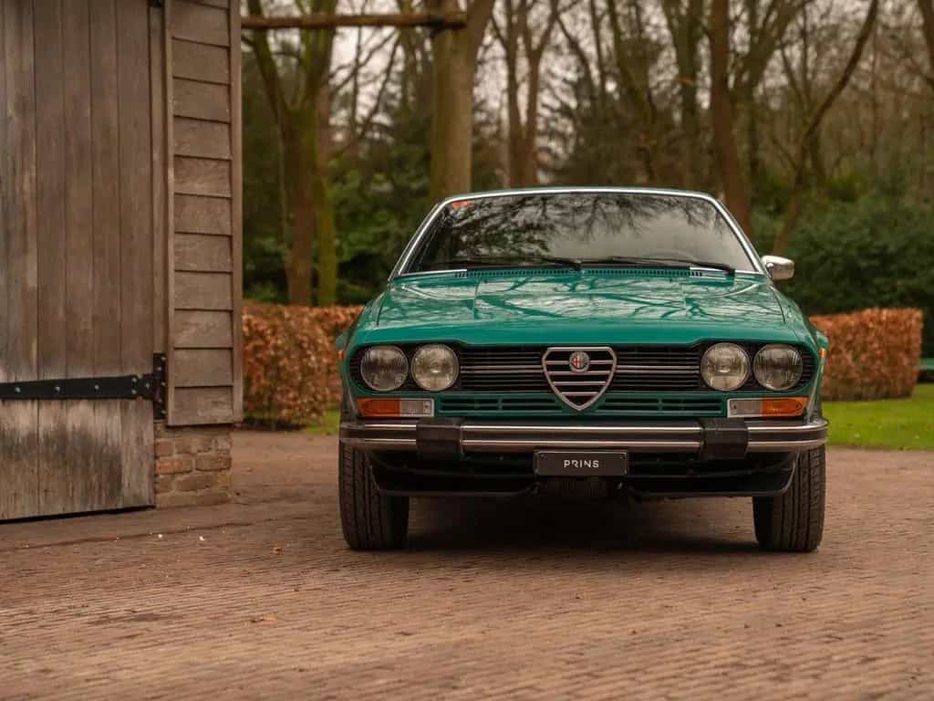 Alfa Romeo Alfetta GTV 2000 11/1977-photo-14