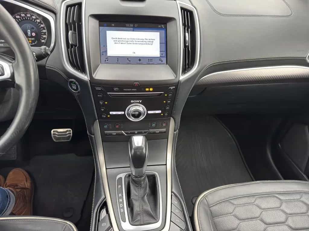 Ford S-Max S-MAX Vignale*7-sitzer*el.AHK*Leder 03/2017-photo-14