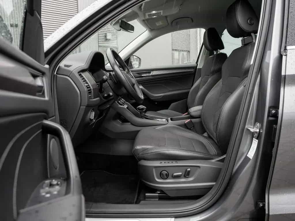 Skoda Kodiaq STYLE 2.0 TSI DSG 4X4 Kam. Navi Standh. 02/2023-photo-6