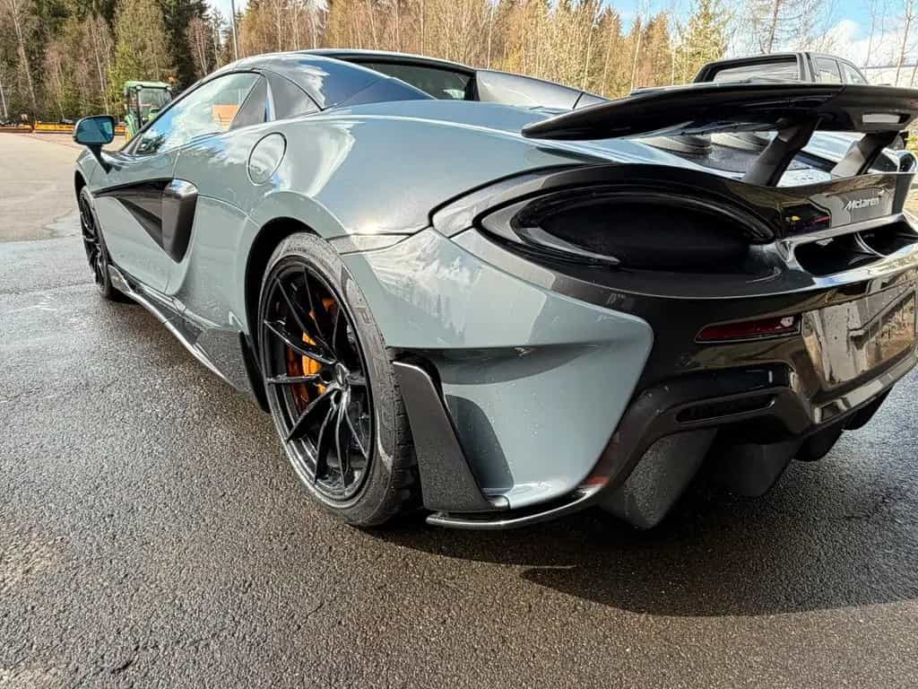 McLaren 600LT Spider 04/2019-photo-3