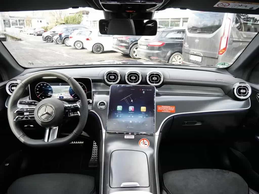 Mercedes-Benz GLC-Class d 4MATIC AMG Distronic 360° AHK Memory 02/2026-photo-11