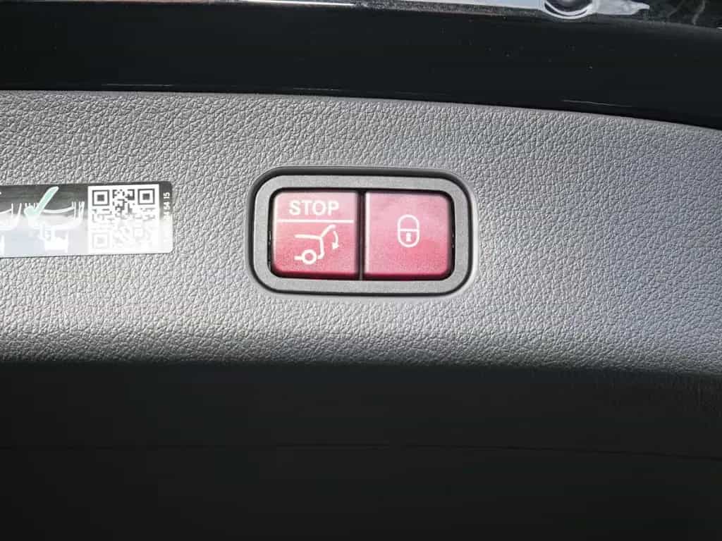 Mercedes-Benz GLC-Class d 4MATIC AMG Distronic 360° AHK Memory 02/2026-photo-20