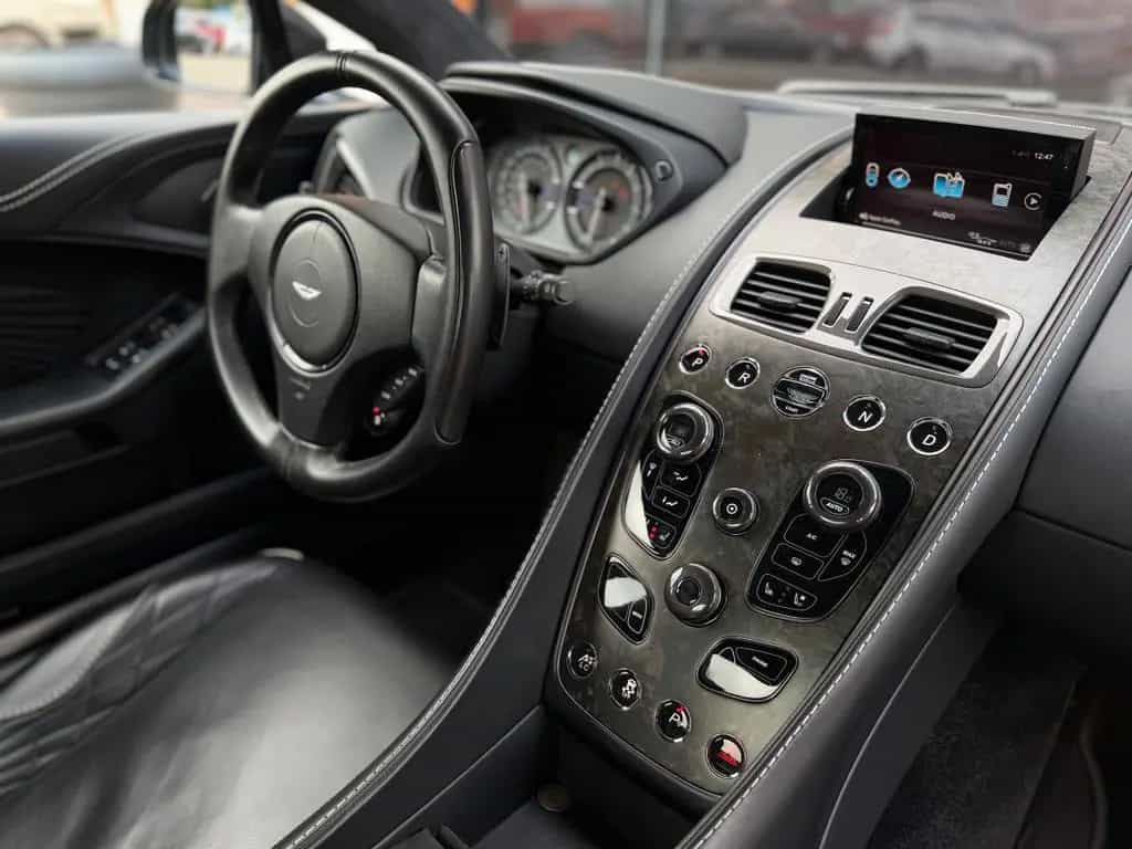 Aston Martin Vanquish S Coupe V12/20ZOLL/B&O 06/2017-photo-27