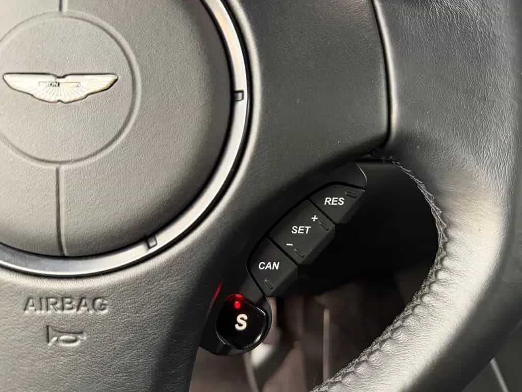 Aston Martin Vanquish S Coupe V12/20ZOLL/B&O 06/2017-photo-32