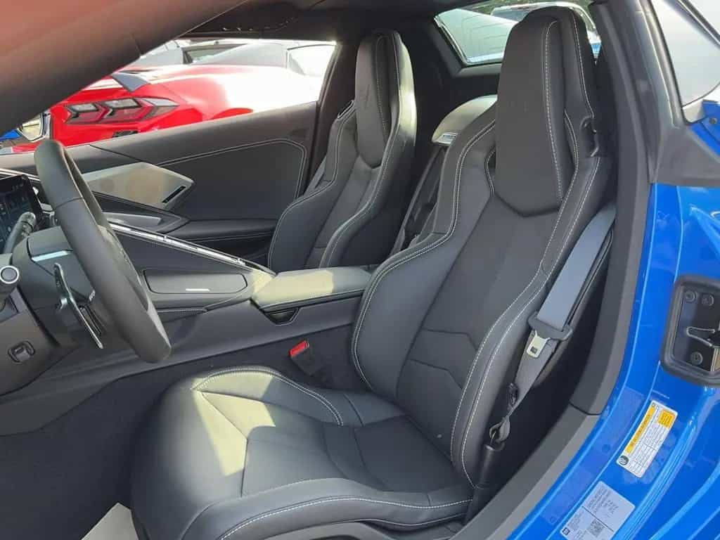Corvette C8 Cabrio 2LT MY2024 FRONT LIFT/MAGNETIC RIDE/ 08/2025-photo-15